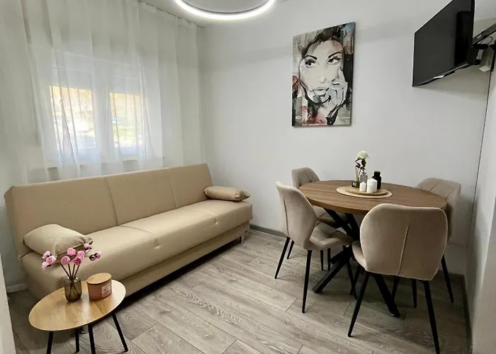 Animasei Apartment, Blizina Kbc - Lokalitet Susak Apartamento